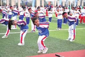 迈阿密马林鱼在 2003 年爆冷击败洋基夺冠，贝基特单人完封展现统治力