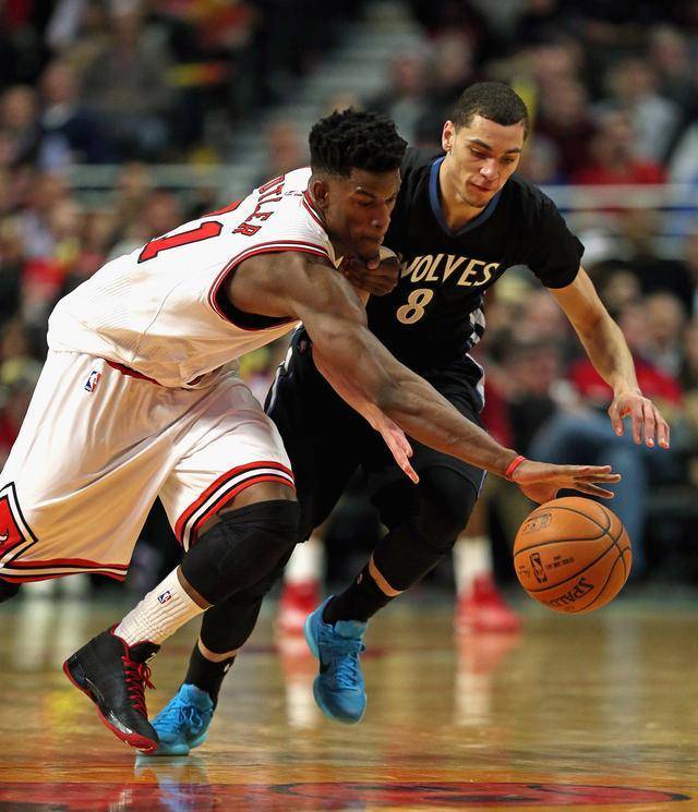 通过赛事的 通过赛事的