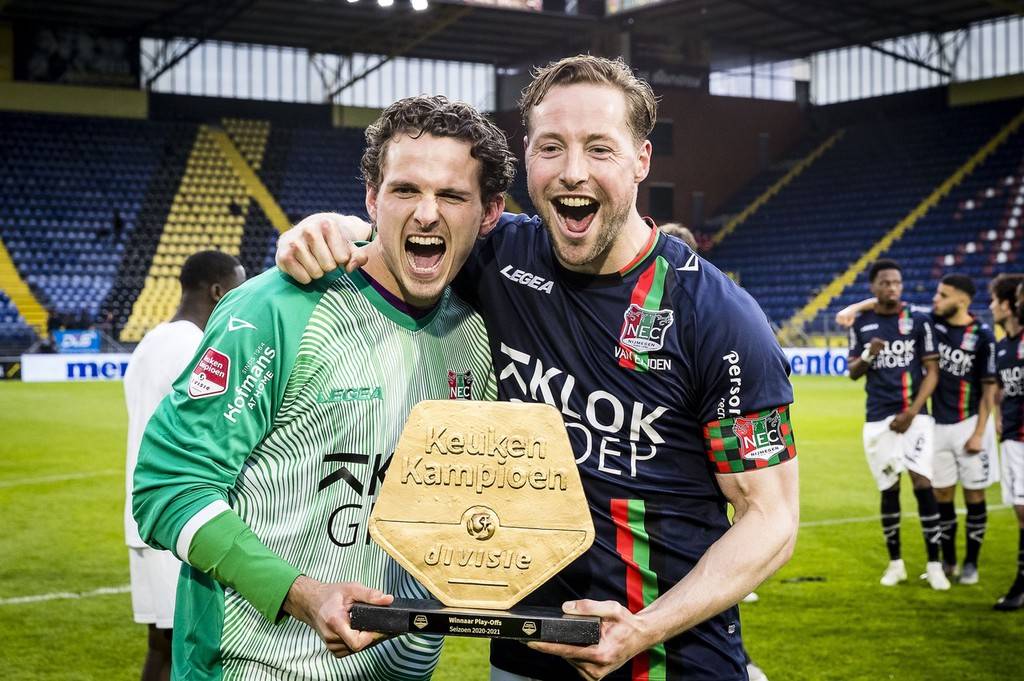 魔术队第一 魔术队第一