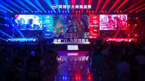 更具侵略性 更具侵略性